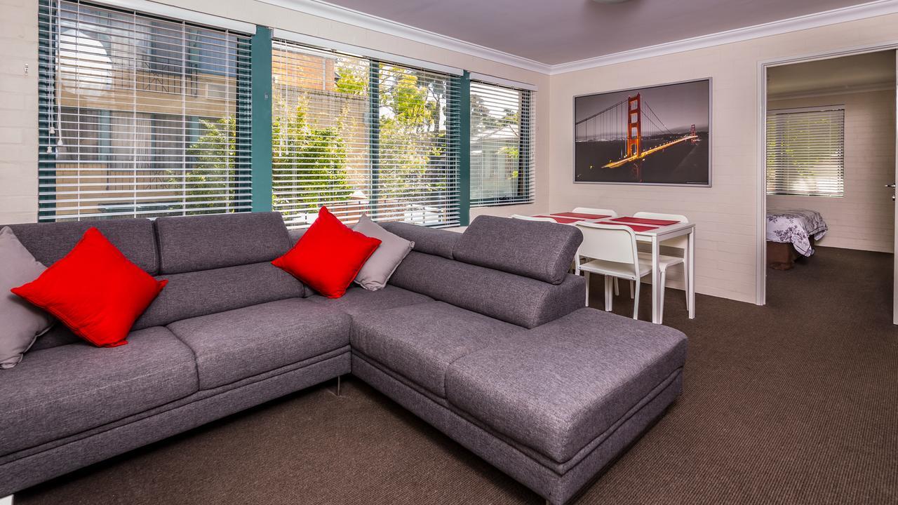 Dowler Apartments Subiaco Перт Экстерьер фото